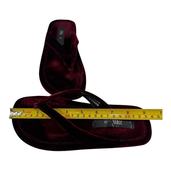 Zara  Velvet Flip Flops Burgundy size 35 US 5 - Picture 8 of 9